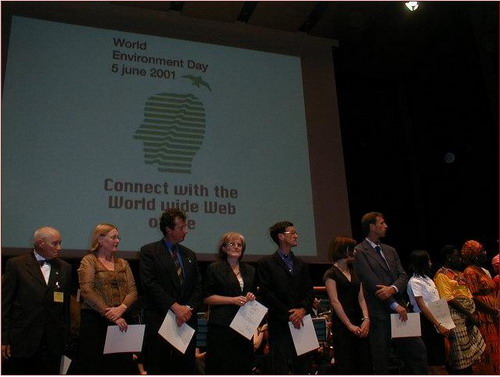 5 giugno 2001 Tricilo è premiato alla giornata mondiale dell'ambiente